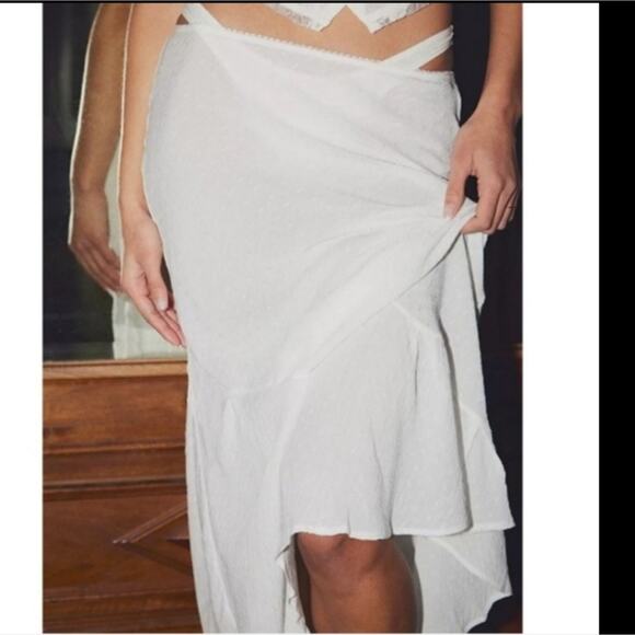 Intimately Free People NWT Sweet On You Bias Half Slip Maxi Skirt Clean Ivory - Picture 13 of 14